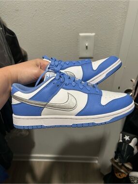 Womens Nike Dunk Low Style Sneakers in University Blue & White